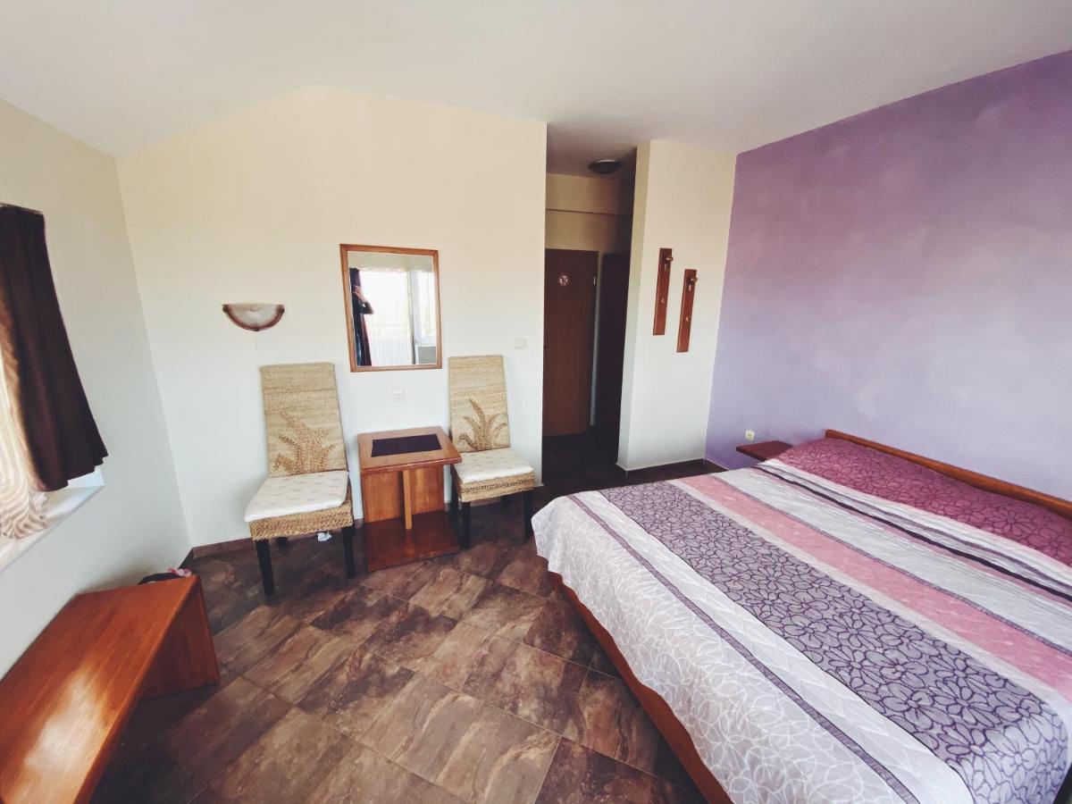 Hotel Fancy Sofia Buitenkant foto